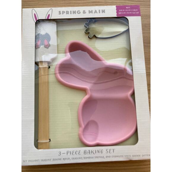 NIB Spring and Main 3 Piece Baking Set and Egg Silicone Cake Molds - Picture 1 of 7